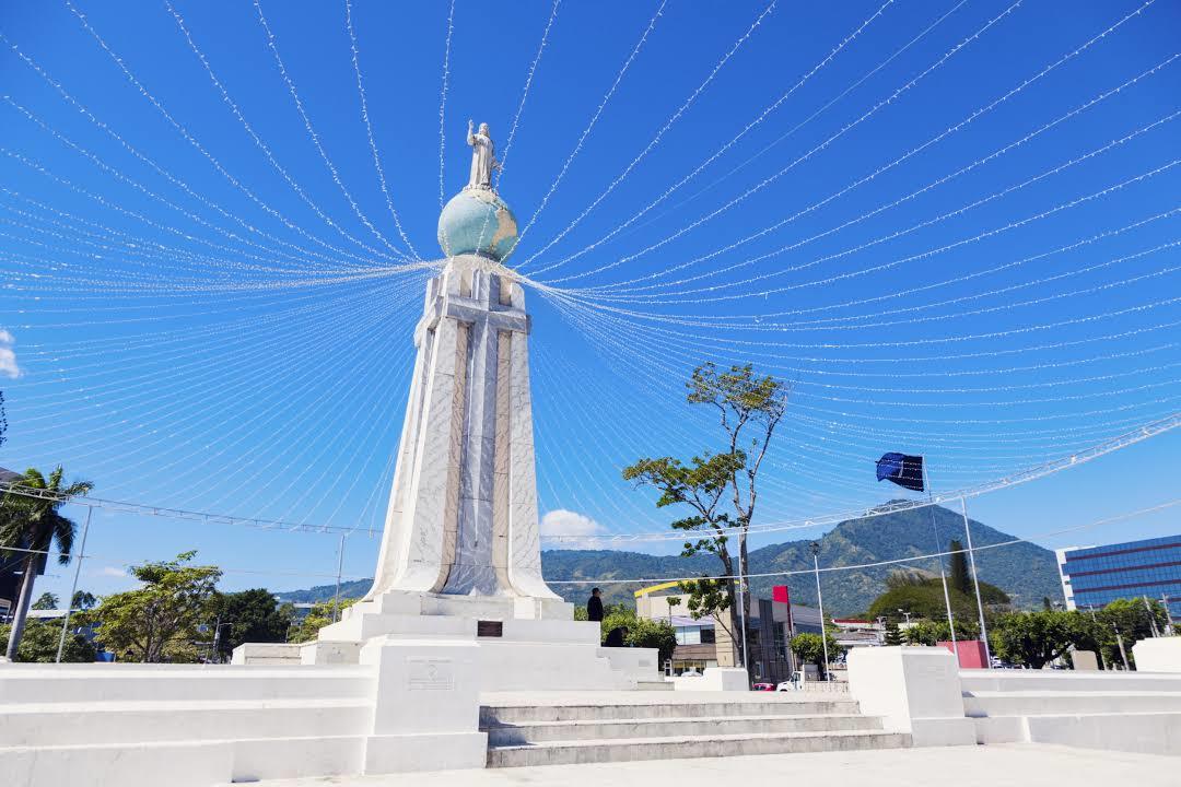 Pomnik Salvador del Mundo