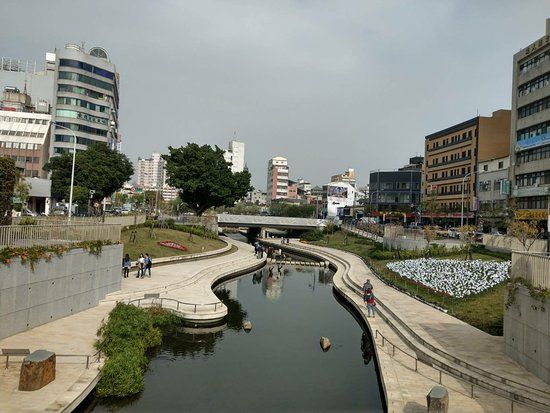 Nabrzeze Liu Chuan Lan Dai