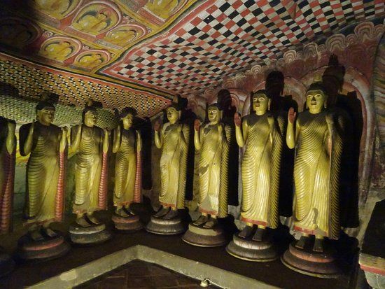 Dambulla Cave Temple