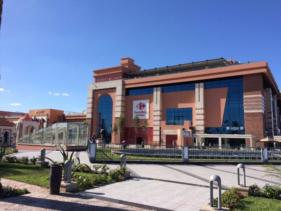 Centrum handlowe Menara Mall