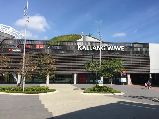 Centrum Handlowe Kallang Wave