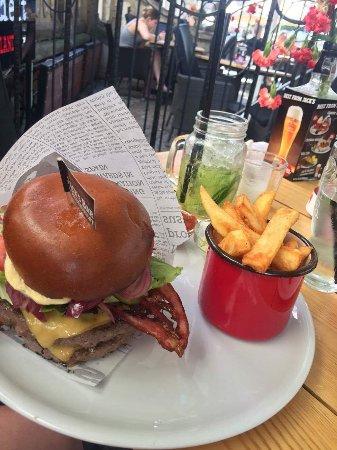 Jack's Bar & Restaurant Fahrenheit