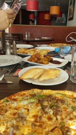 Pizza Hut Agadir Corniche