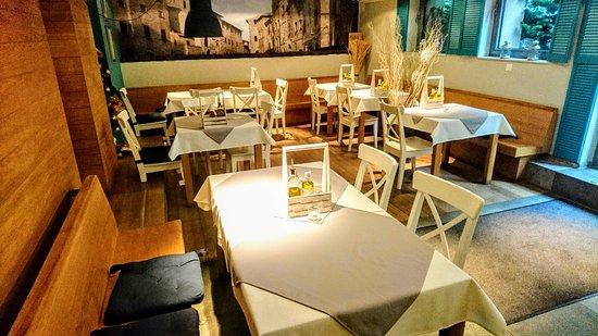 Restauracja By The Way