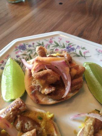 Romero y Canela en la Macarena