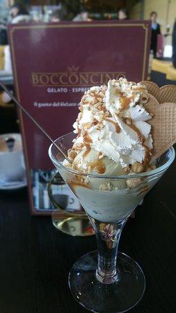 Eiscafé Bocconcino