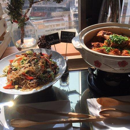 MOMOJEIN Korean Restaurant