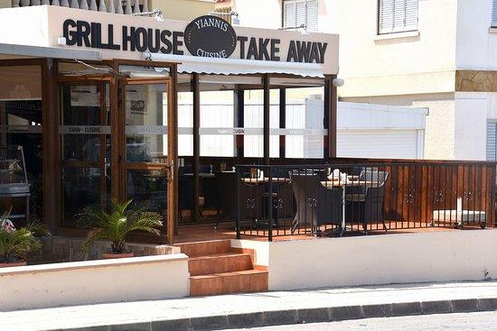 Yiannis Cuisine Romanian Restaurant