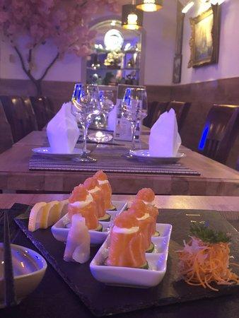 Izumi Chinese & Japanese Sushi