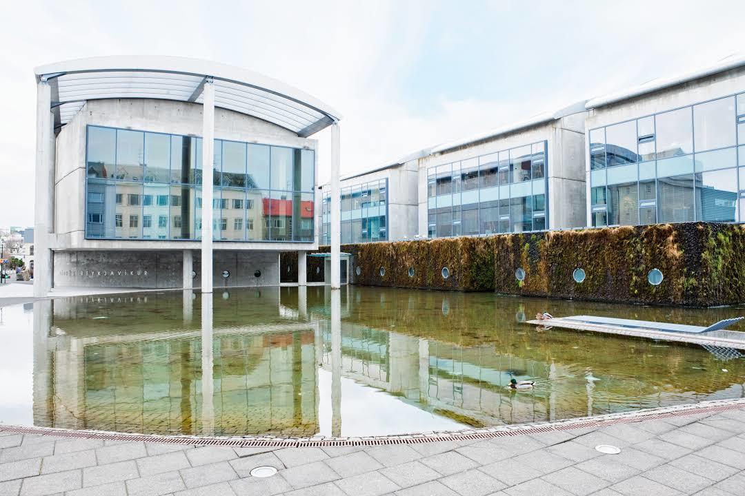 Ratusz w Reykjavíku