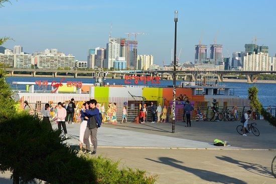 Park Yeouido Hangang