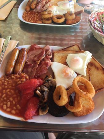 Rendezvous Bar & Bistro