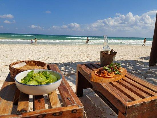 La Zebra Beach Restaurant and Bar