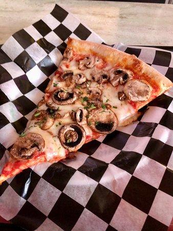Bonanno's Pizzeria