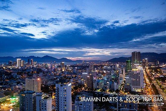 Jammin Da Nang Darts & Rooftop Bar