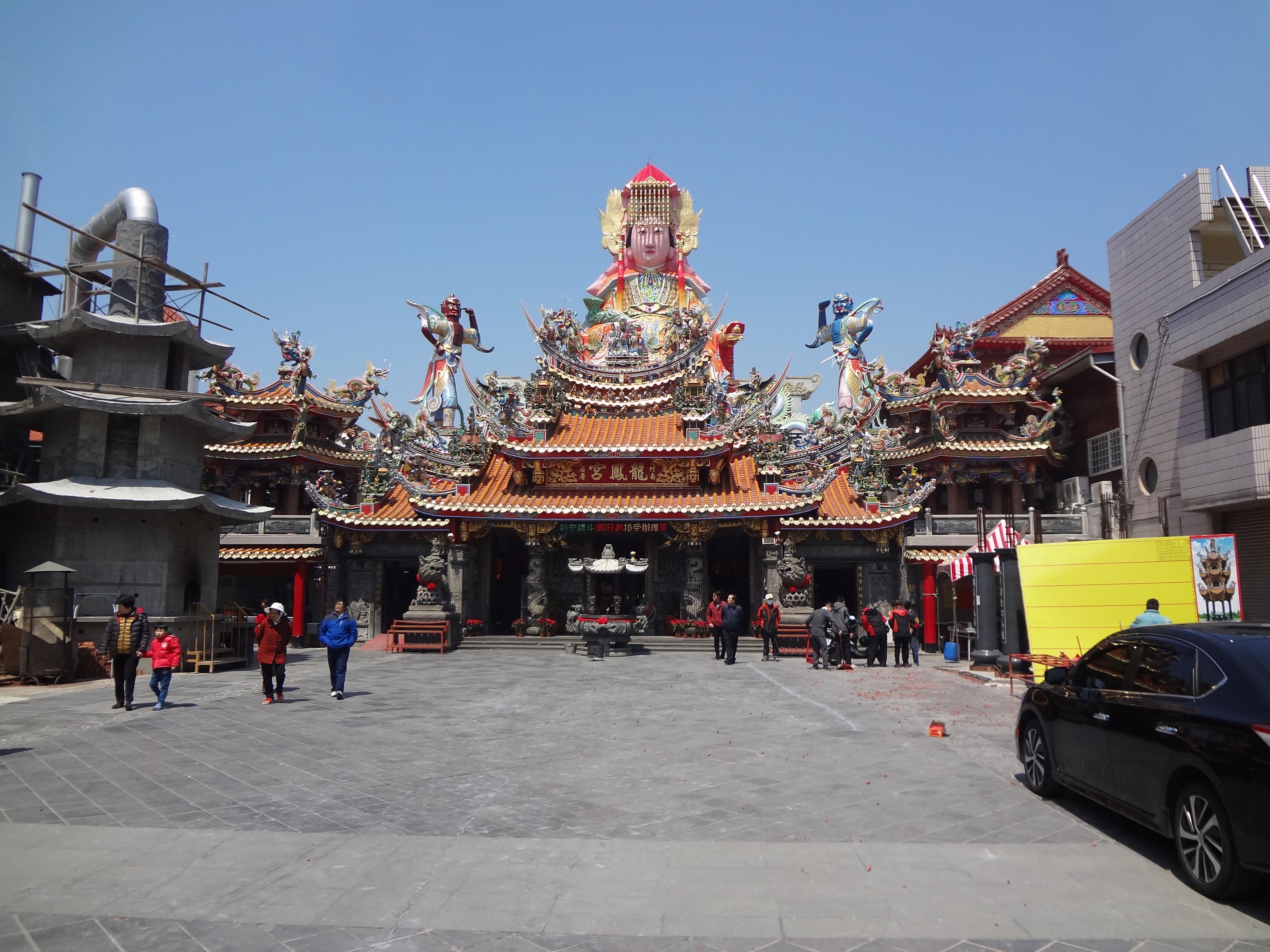 Hotsu Longfong Temple
