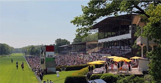 Tor wyścigów konnych Hoppegarten