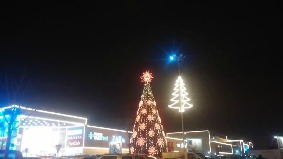 Akropolis Shopping and Entertainment Centre