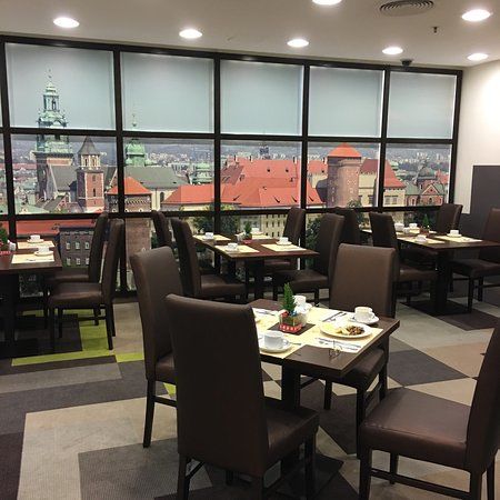 Holiday Inn Restaurant