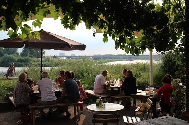 Cafe Restaurant Vrijburcht