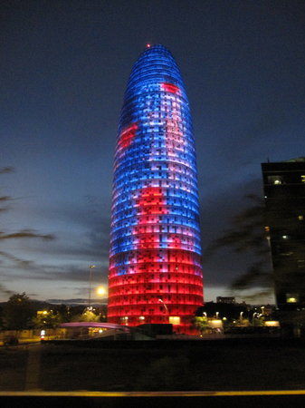 Biurowiec Torre Agbar