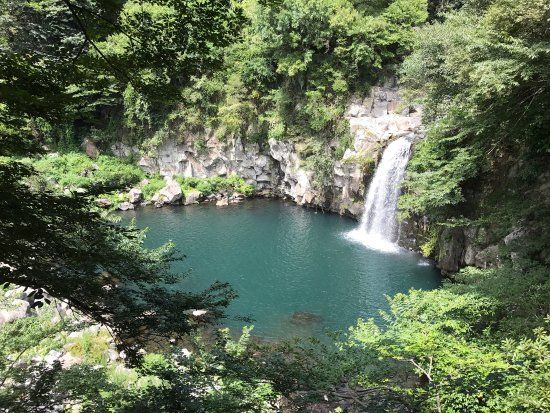 Wodospad Cheonjiyeon