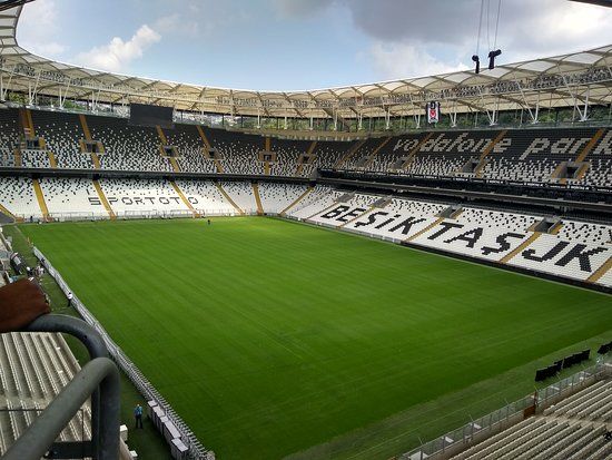 Stadion Vodafone Park