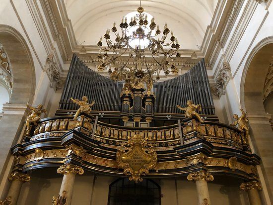 Kościół Świętych Apostołów Piotra i Pawła w Krakowie