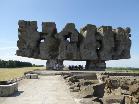 Wystawa "Majdanek przeszłość i teraźniejszość"