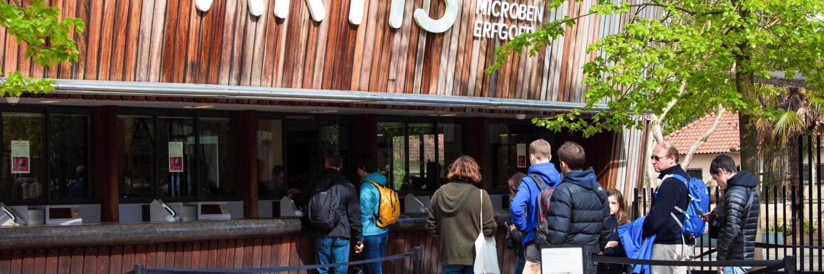 Natura Artis Magistra