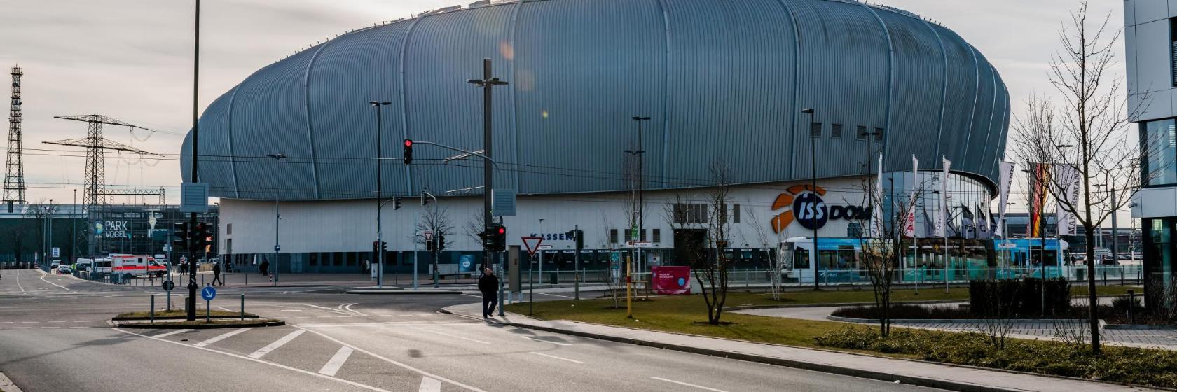 Hala sportowo-widowiskowa ISS Dome