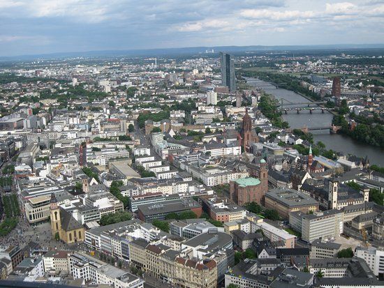 Wieżowiec Main Tower