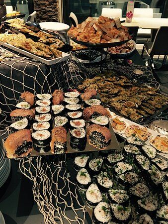 Docks Cafe Cocktail&Restaurant